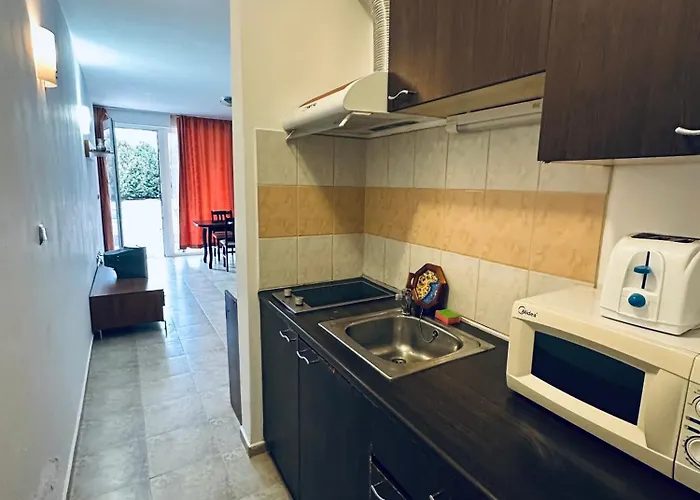 Stella Udacha Apartments & Studios